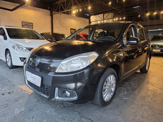 RENAULT SANDERO 1.6 PRIVILÉGE 16V FLEX 4P MANUAL RENAULT SANDERO 1.6 PRIVILÉGE 16V FLEX 4P MANUAL